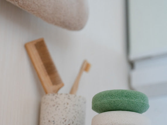 【毛穴や角質を優しくケア】天然こんにゃくスポンジ <グリーン> mana.