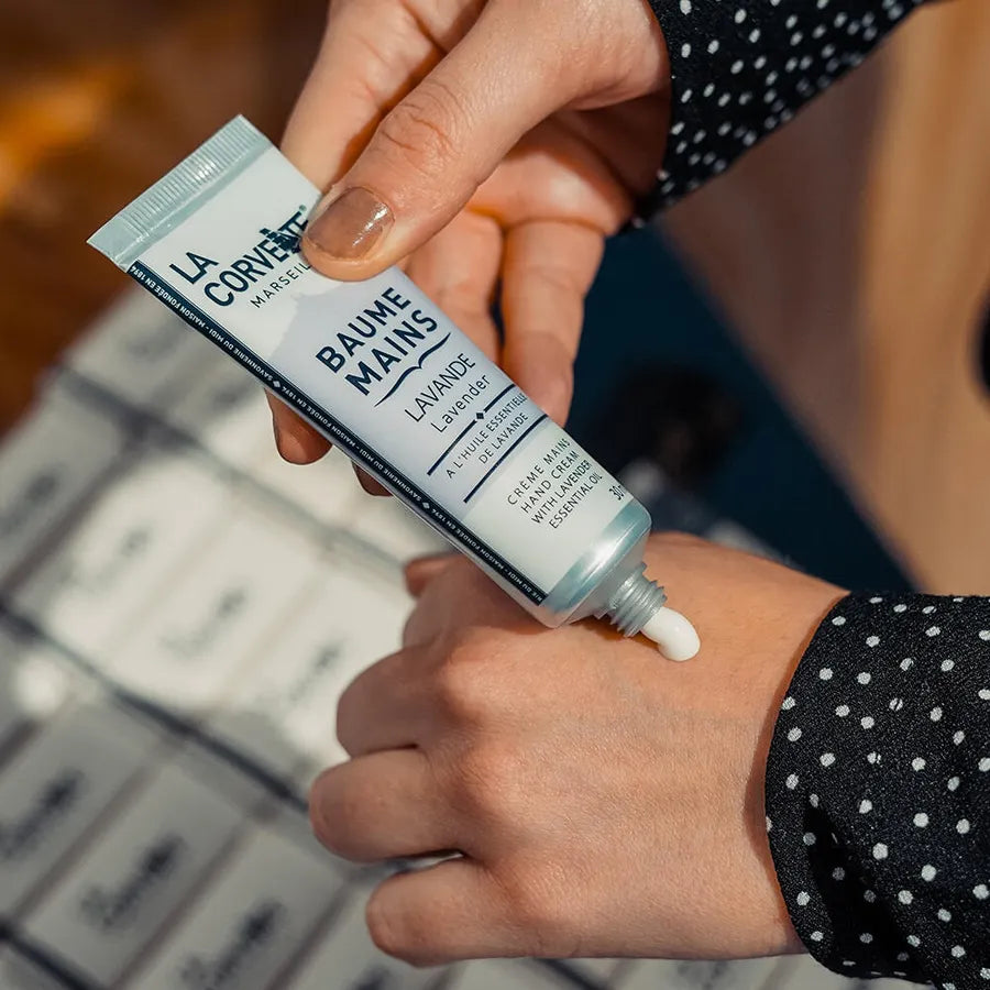 La Corvette ハンドクリーム ラベンダー 30mL